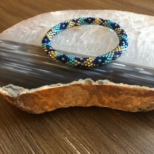 LILY and LAURA Slip On Beaded Bracelet